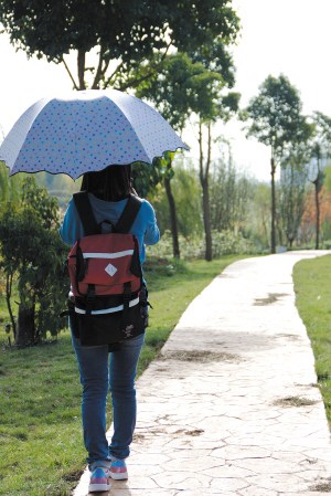 ��̬���ε��ӱ�ר��Ů���������徯�����루ͼ��