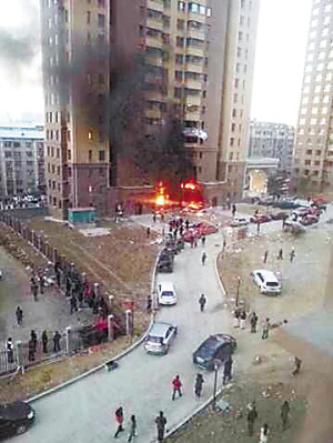 ����������һС����ը����3������¥�ڵ���ը��