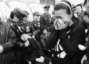 3000����𱱾��һ�Ӣ����Ѯ�ϱ�����������