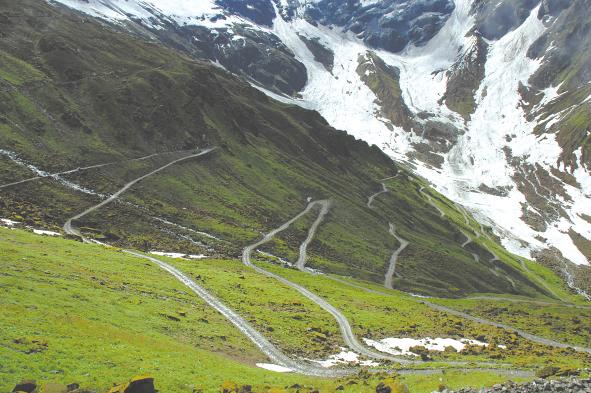 ī�ѹ�·����ȫ�߿������ν���ī�Ѿ���������