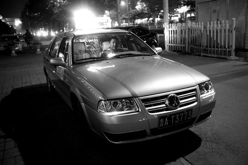 ���ϡ����ܳ��⡱��·�˿Ͳ�����ɵ�������������