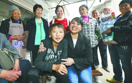 ������ˮ��㱻����ˮ���������ΰ��׾��ˣ�ͼ��