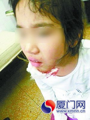 �����ڴ�ˤ��Ů���°ͷ����루ͼ��