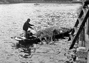 ��̫����׹�����;��������������ˮ���ˣ�ͼ��