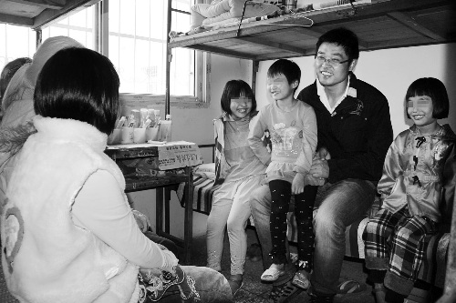 С���ӳи�־�������������н�չ�181���¶�