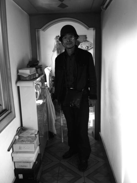 �ٱ��߿���������ÿ����űر�ͷ����ߦ����