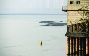 �ӽ�������ǿ������������ˮλ����13.28��