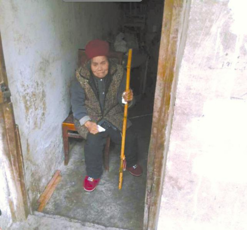 86����̫�Ͼ�һ¥¥�ݼ�Բ�����Ů:¥������