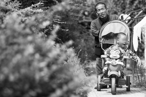 ٪��֢����ͽ��300�����Ͷ��Ӿ�ҽ���߱߿ޣ�ͼ��