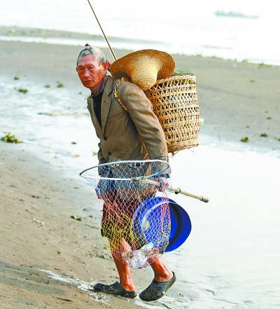 �Ϸ���ÿ���ؽ�����������3��������������ƿ