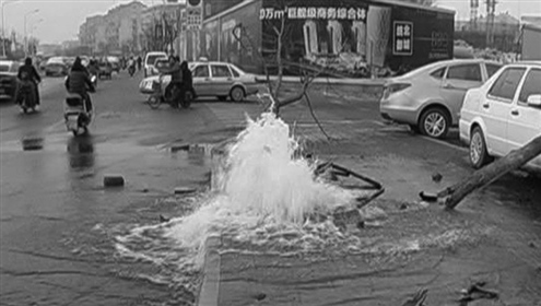 �γ�ײ������˨ˮ����׸ߡ����ˡ���·��ͼ��