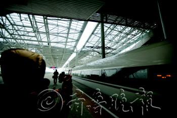 �ൺ��վ����ӭ���ˡ������������ÿ�1500��