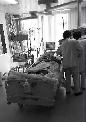 �㽭����H7N9�����ռǣ��ɳԴ�Ѫ˿ը�����ǻ�