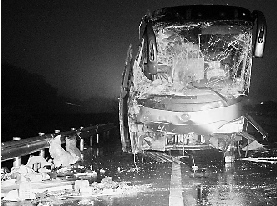 ������ҹ�д�ͳ��෭�¹����5��10�ˣ�ͼ��