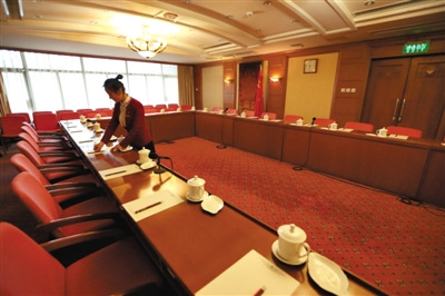 ����Ի����Ҫ�󣺻����ڼ䲻������Ϸ������