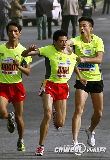 西安路跑“袭人”丑闻督促路跑联赛完善赛事组织
