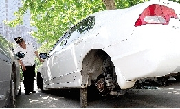 ˾����������ҹͣ·���ĸ����ֱ�ж��������ͼ��