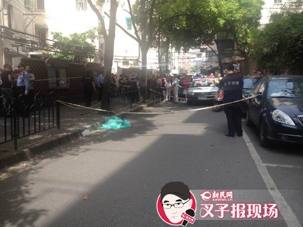 上海长宁路一15岁少年被杀或因家庭矛盾引发
