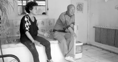 打渔老夫妻救11名落水者后悄然离去称不算大事(图)