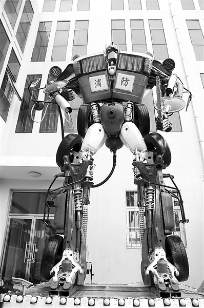 ����Ա���ñ������������ơ����ν�ա���ͼ��