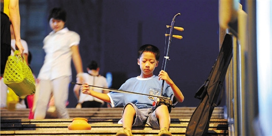 Сѧ����������������1Сʱ׬217Ԫ�ָ���ؤ��ͼ��