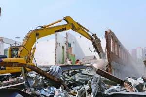 ������������6Ƭ�����Ѳ�Υ��246.3��ƽ����