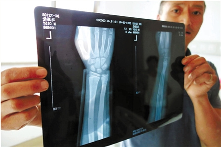 15���к�����ˮ����ҵ��۱����봫�ʹ����ˣ�ͼ��