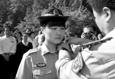 ��ɽ˫���������Ա����װ��������Ԥ������ϵ