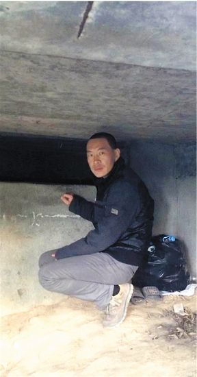 �㽭¶��ʯ��С������ˮ�����������ҹ���