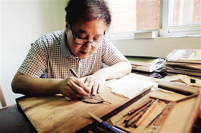 ���˽���Ҷ��̳ɾ�������Ʒ��ƷΩ��ΩФ��ͼ��