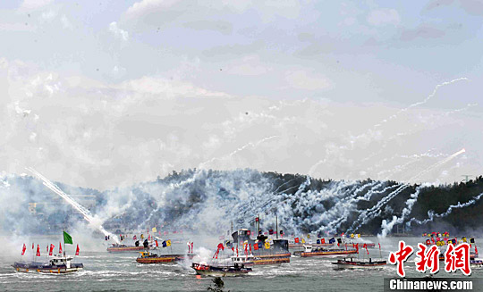 ���������­U�㶫����Ӧ����Ħ������������ݡ����