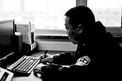 揭秘北京“411”民警:从六楼索降抓捕卖淫团伙