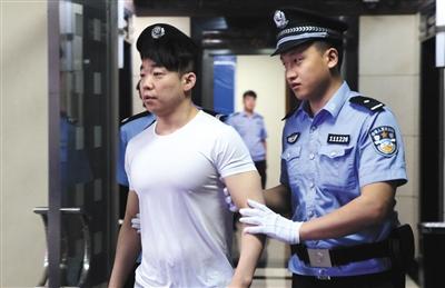 乔宇被控诈骗演员白静丈夫数百万 再次上被告席