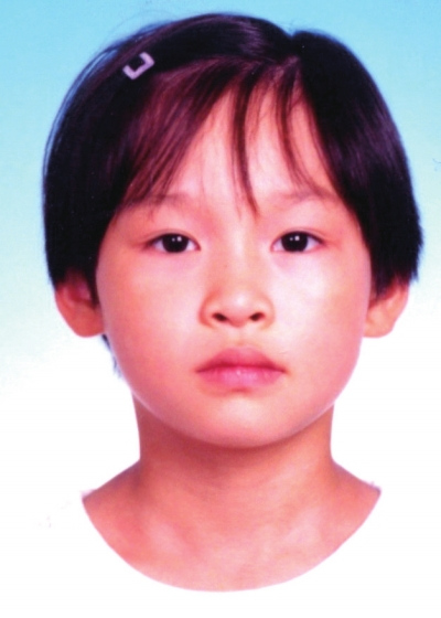 Ů��22��ǰ�������ڹ�԰������������Ѱ�ף�ͼ��