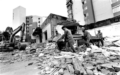 ����166���ŷŴ���������ɽӥ����������520��