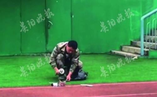 ѧУ��ѧ���湫�����ֻ���У����ϵ�ֻ���������