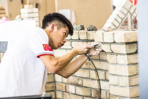 19���й�С���ש��ǽ������ھ����Գ�����ש�ġ�