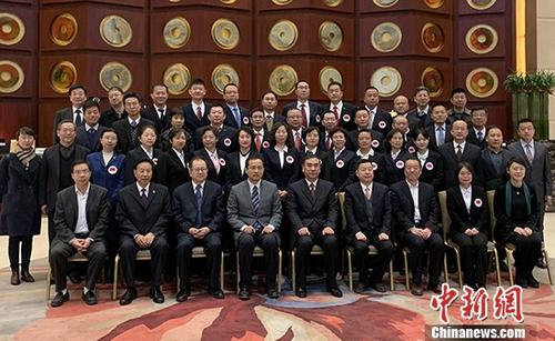 �й�Ԯ�����˹��ҽ��43����ﻼ����450���˴�