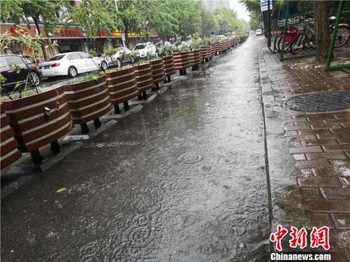 台风“米娜”影响中国东南沿海风暴潮海浪红色警报双双拉响