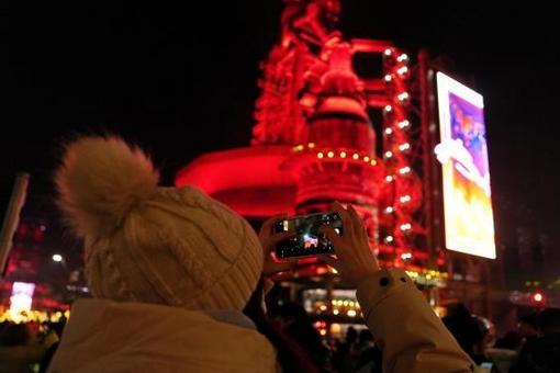 1天假期也要追求仪式感:多地“跨年游”火爆,入境游订单量同比翻倍增长