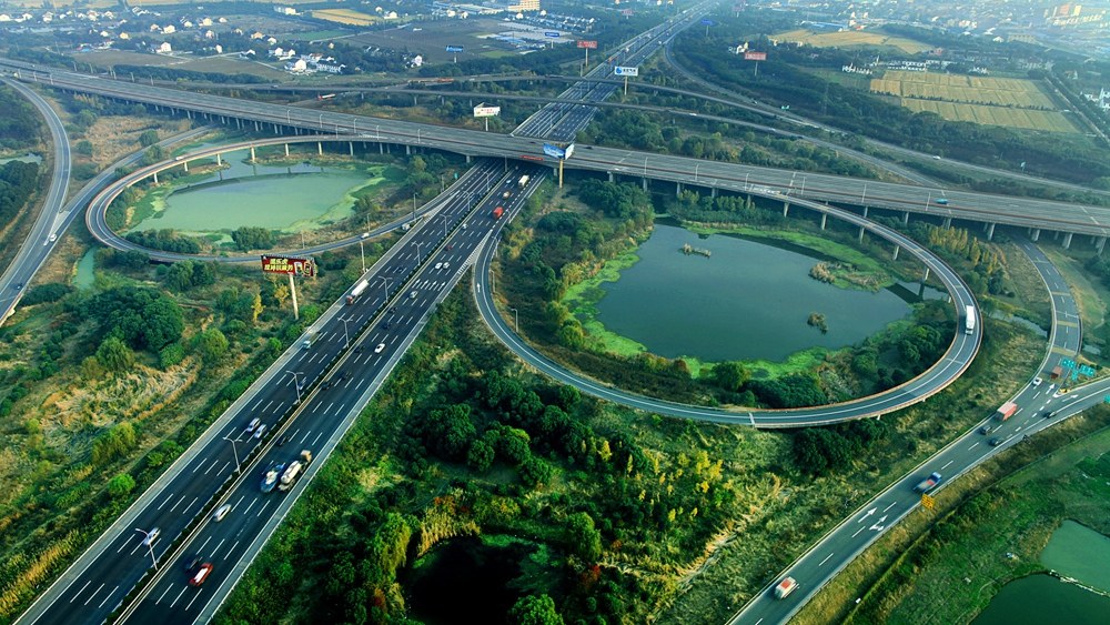 沿着高速看中国丨一起打卡沪宁高速上有颜又有趣的网红服务区