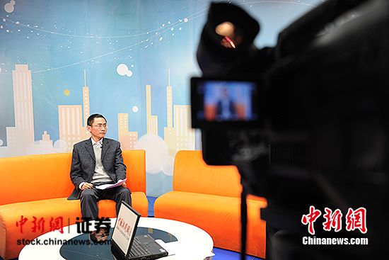 ר�ң�ţ�в�ȡ���ڻ���ͨ����Ҫ�����ýṹ