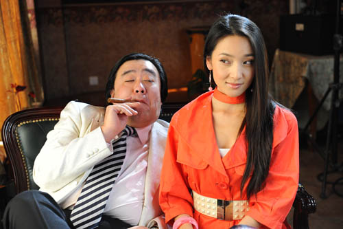 《麻辣甜心》8月27日即将火爆上映,这部电影主要演绎三位美女职噪与