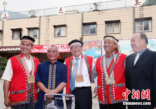 �����������й���ʮ�ֻ�Ԯ����̨������ؽ���Ŀ