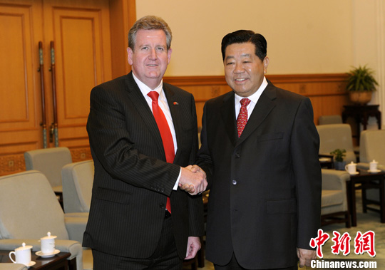 �����ֻ���Ĵ�������������ʿ���ݳ��·���