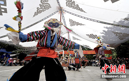 ѩ�ٽڲ�Ϸ���Դ�ͳ������2��