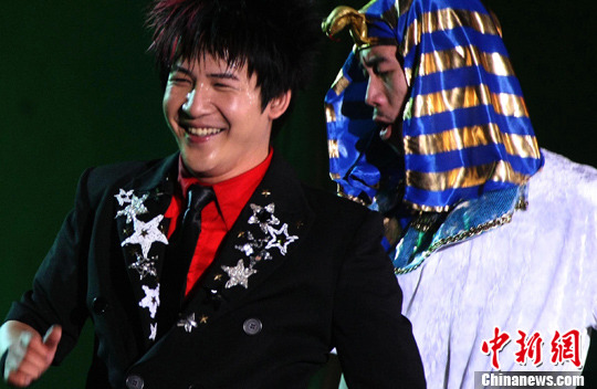 �������ֶӡ�������ԭɳ̲���ֽ�