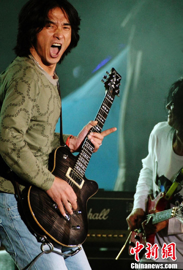 ����ҹ��ԭɳ̲���ֽ����ݡ��λ��Ƴ���