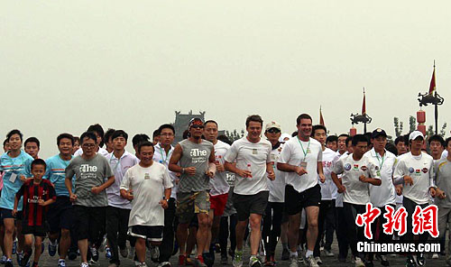 ��������150������˿��֮·���ŷ�Ǵ��ݻ������3��