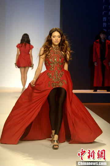 2011�＾�㶫ʱװ�����ﳱ����װ